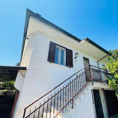 丰迪La Casa Di Nonna Attilia公寓 外观 照片